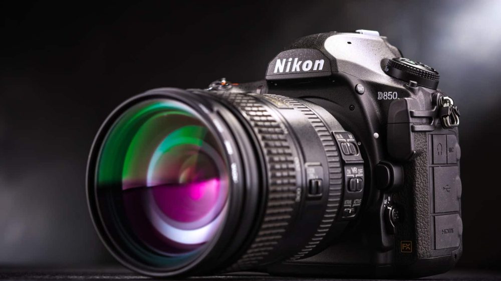 nikon